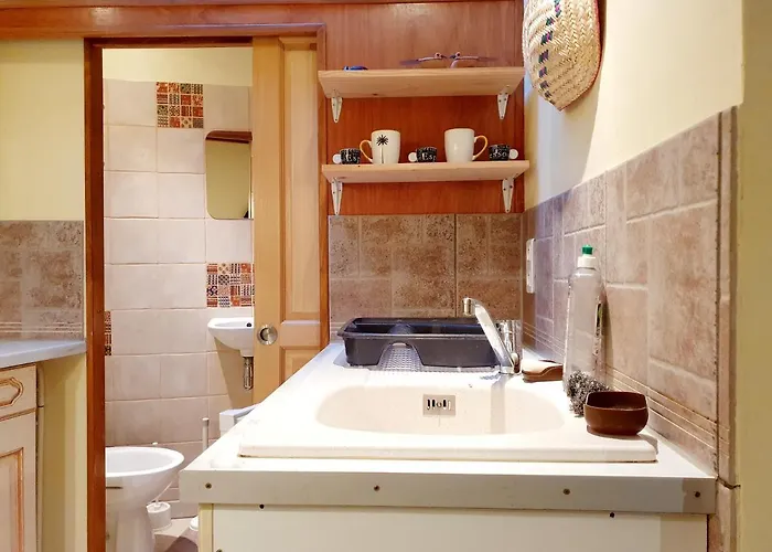 Entier Chez Lea Et Brevia Saint-Beauzely