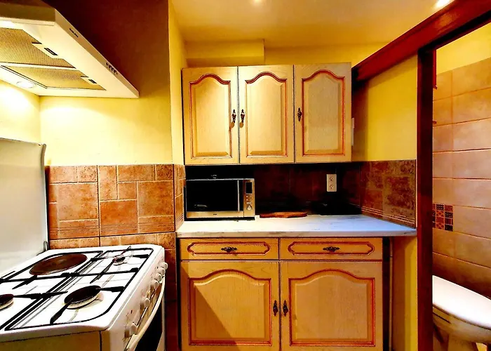 Entier Chez Lea Et Brevia * Saint-Beauzely