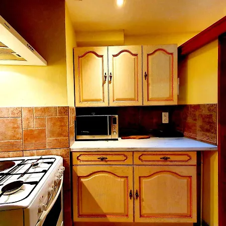 Entier Chez Lea Et Brevia * Saint-Beauzely