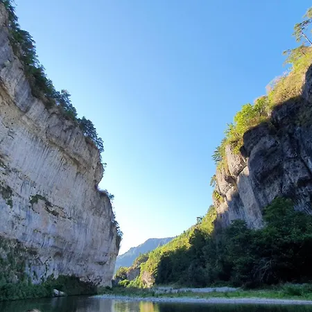 Au Calme Au Cœur Du Village * Saint-Beauzely